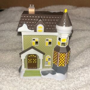 Vintage The Cuggly Wugglies Collection Miniature House Figurine